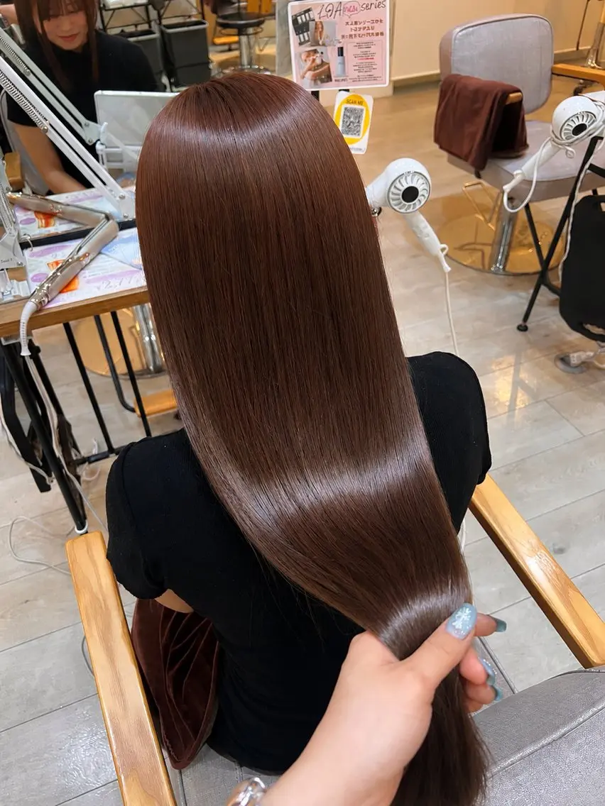 カラー 𠮷川 さくらのヘアスタイル
