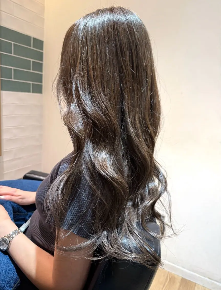 ロング カラー グレージュ トリートメント 田町駅徒歩5分 🌼fumiのヘアスタイル