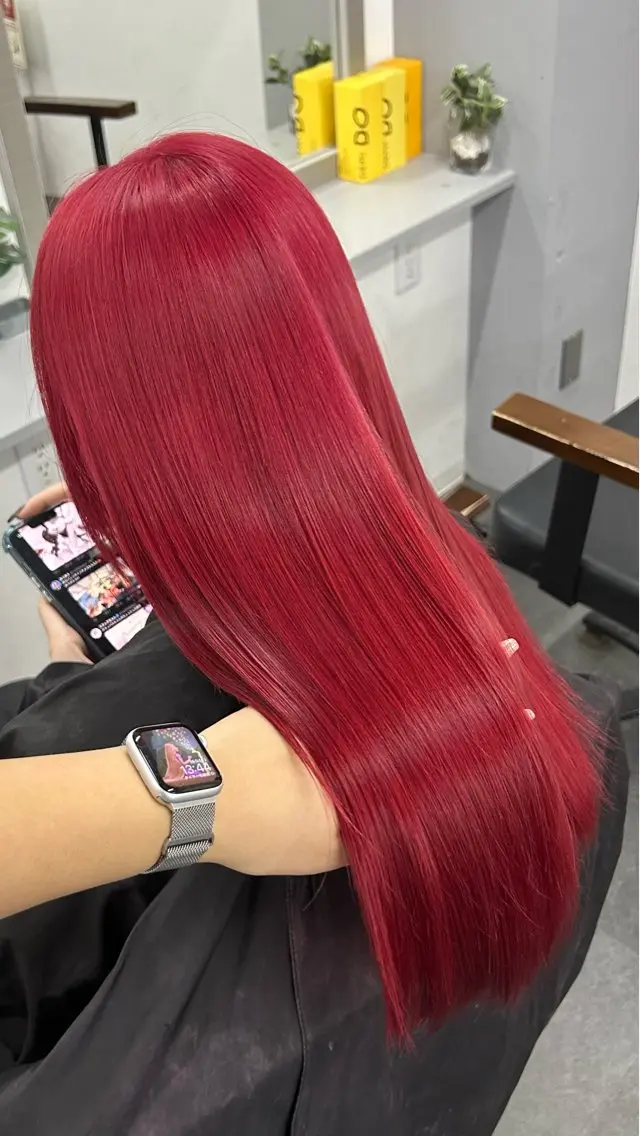 ロング カラー ヘアカラー 艶髪✖️ハイトーン 🫧YURIA🫧のヘアスタイル