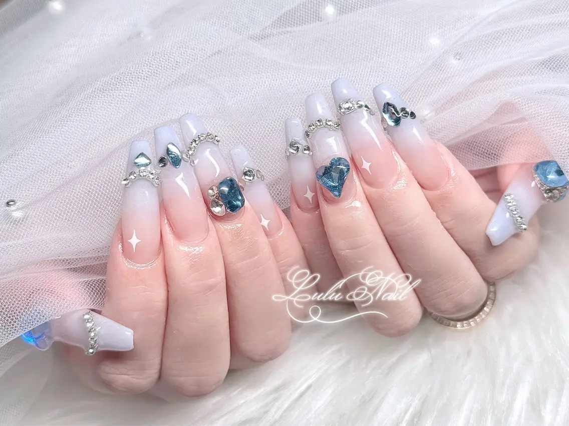 ネイル ハンドネイル Lulu Nail 🫧ユユのネイルデザイン