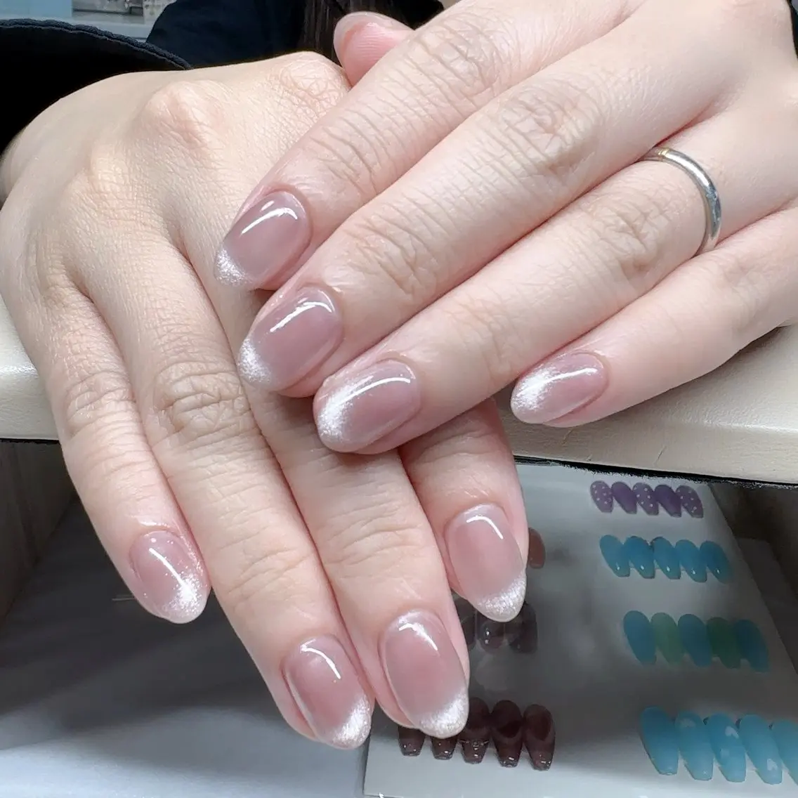 ネイル フレンチネイル マグネットネイル マグネットフレンチ ハンドネイル LOA.NAIL 本八幡店💞Kyouのネイルデザイン