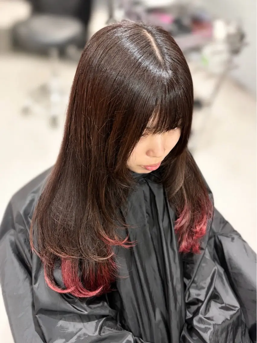 ロング カラー ブリーチ ブラウンカラー デザインカラー ピンクカラー ピンクブラウン カット ヘアカラー トリートメント 柏 デザインカラー/ レイヤー🐣シオリのヘアスタイル