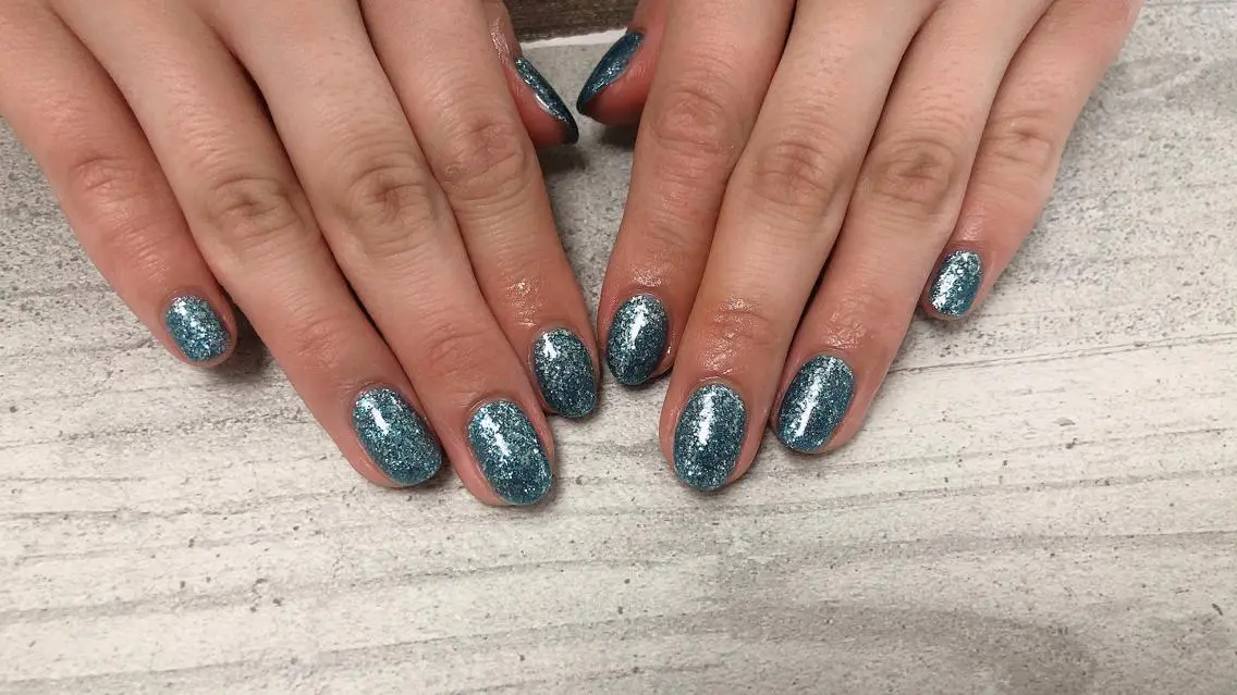 ネイル キラキラネイル ワンカラーネイル ハンドネイル mogunail &blowのネイルデザイン