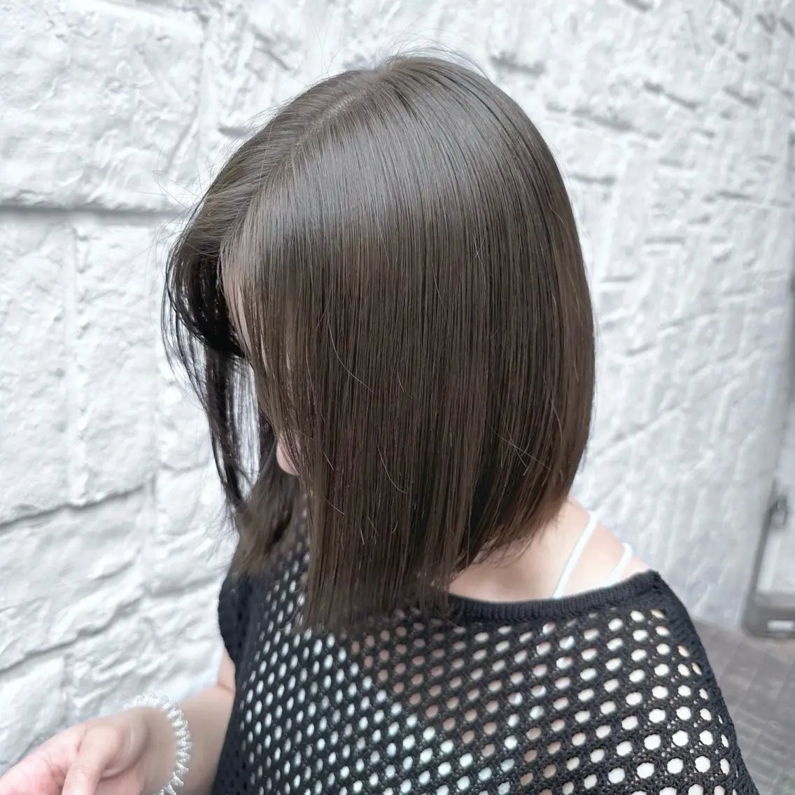 ショート カラー ブリーチ 透明感カラー ダブルカラー グレージュ ブリーチなしカラー ヘアカラー トリートメント ヘッドスパ ヘアセット 赤み消しカラー/縮毛 /顔まわり/ジョウのヘアスタイル