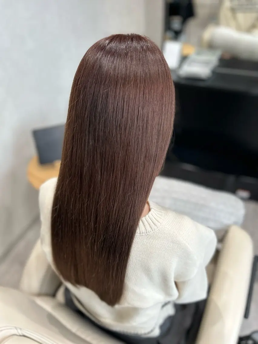 ロング アッシュ 髪質改善 トリートメント カット ヘアカラー トリートメント Mintleaf🌿 akihoのヘアスタイル