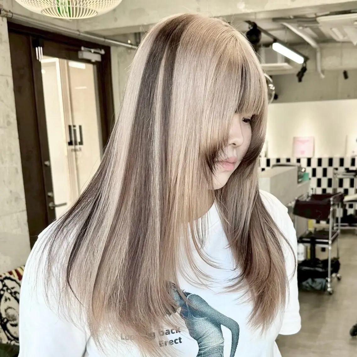 ロング カラー ヘアアレンジ ヘアカラー トリートメント ✨ブリーチカラー× 艶髪SUZU🛼🫧のヘアスタイル