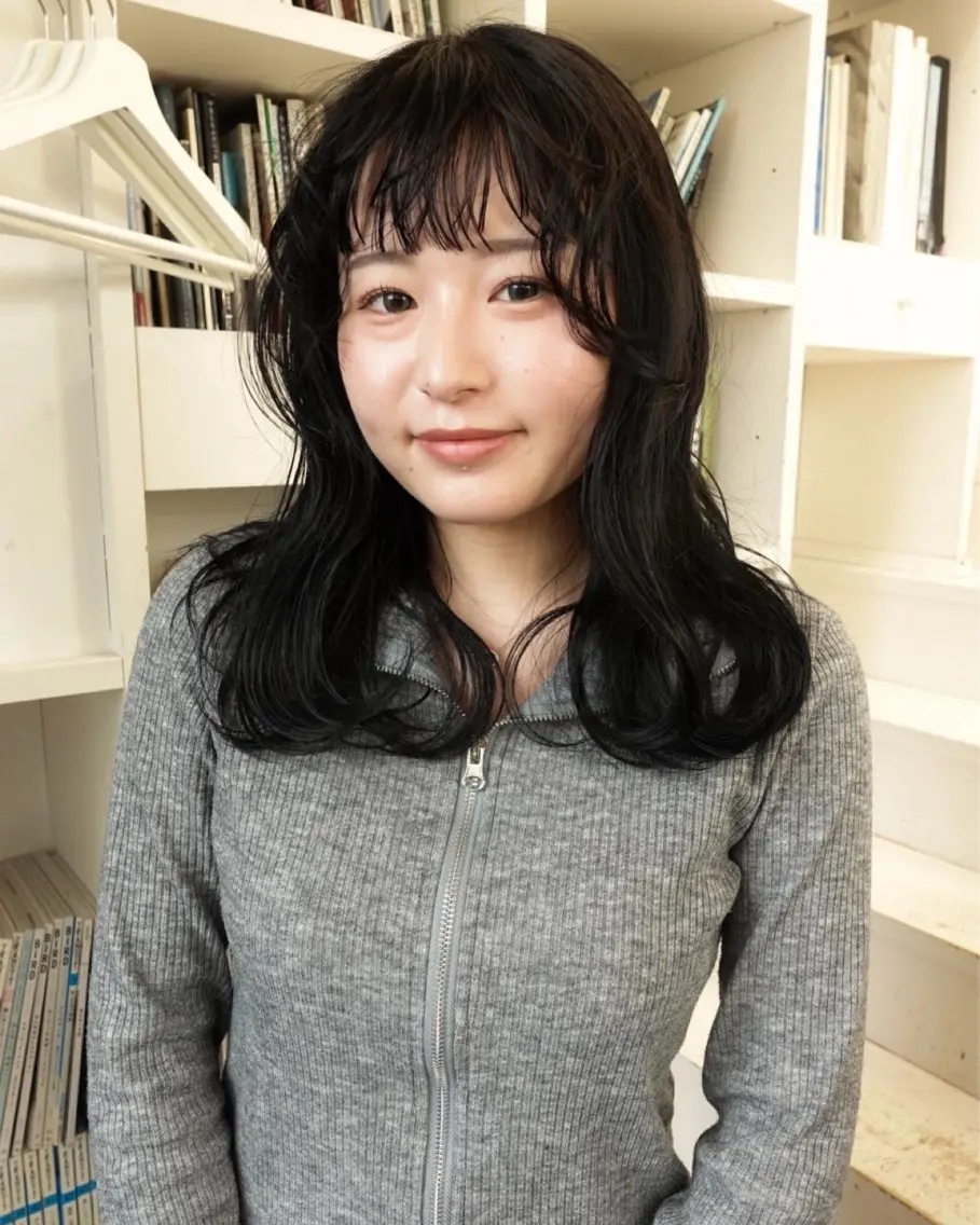 ミディアム ヘアカラー RINKA 岡崎美容室のヘアスタイル