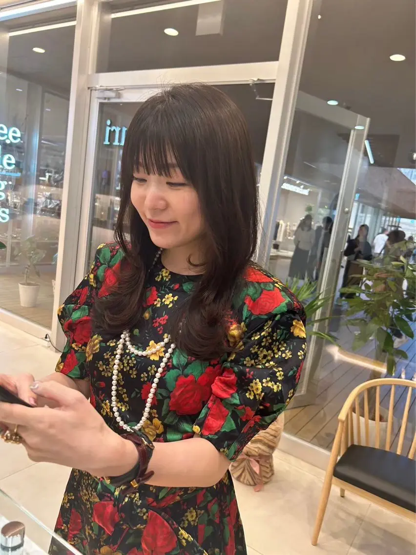 ロング 宮原 智美のヘアスタイル
