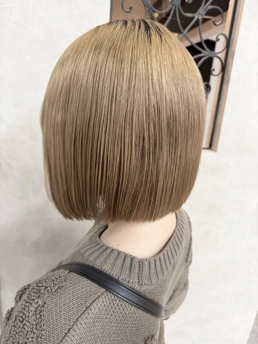ショート ヘアカラー トリートメント 垢抜け🪄透明感✨ ブリーチ特化のヘアスタイル