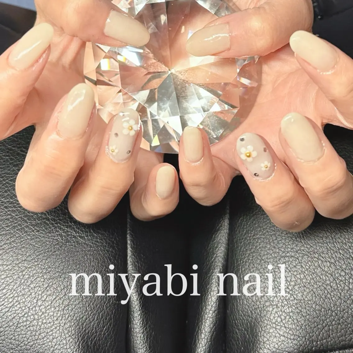 ネイル 持ち込み ストーンネイル ハンドネイル miyabi nail 桂川駅近くのネイルデザイン