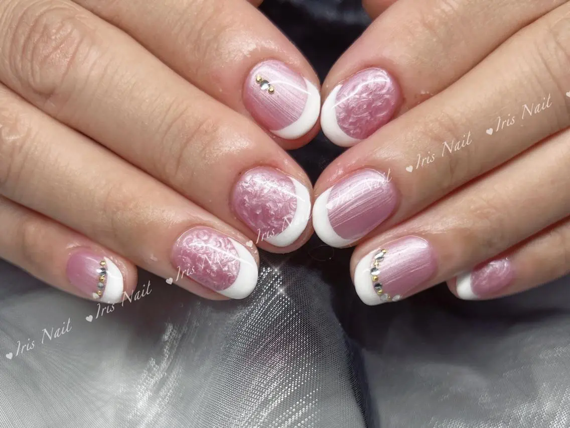 ネイル ストーンネイル ハンドネイル ハンドケア 🍒IRIS Nail🌸のネイルデザイン