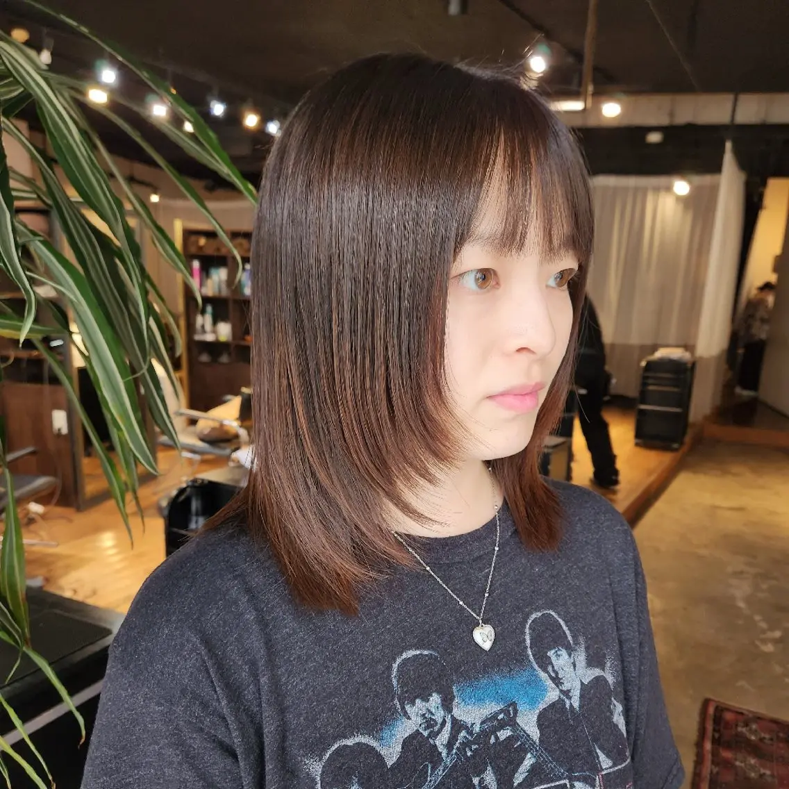 ミディアム ハヤシ マユ ✂ 府中美容室のヘアスタイル