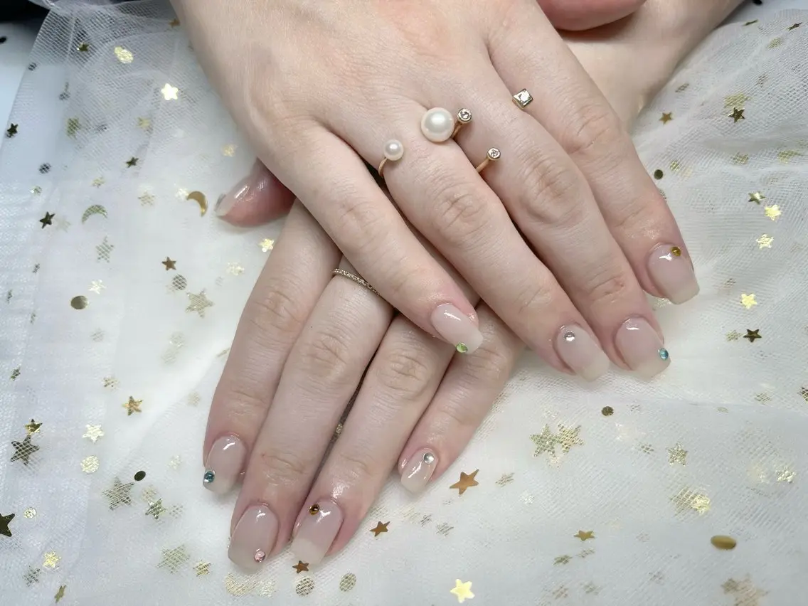 ネイル ワンカラーネイル Azel nail 伊野麗のネイルデザイン