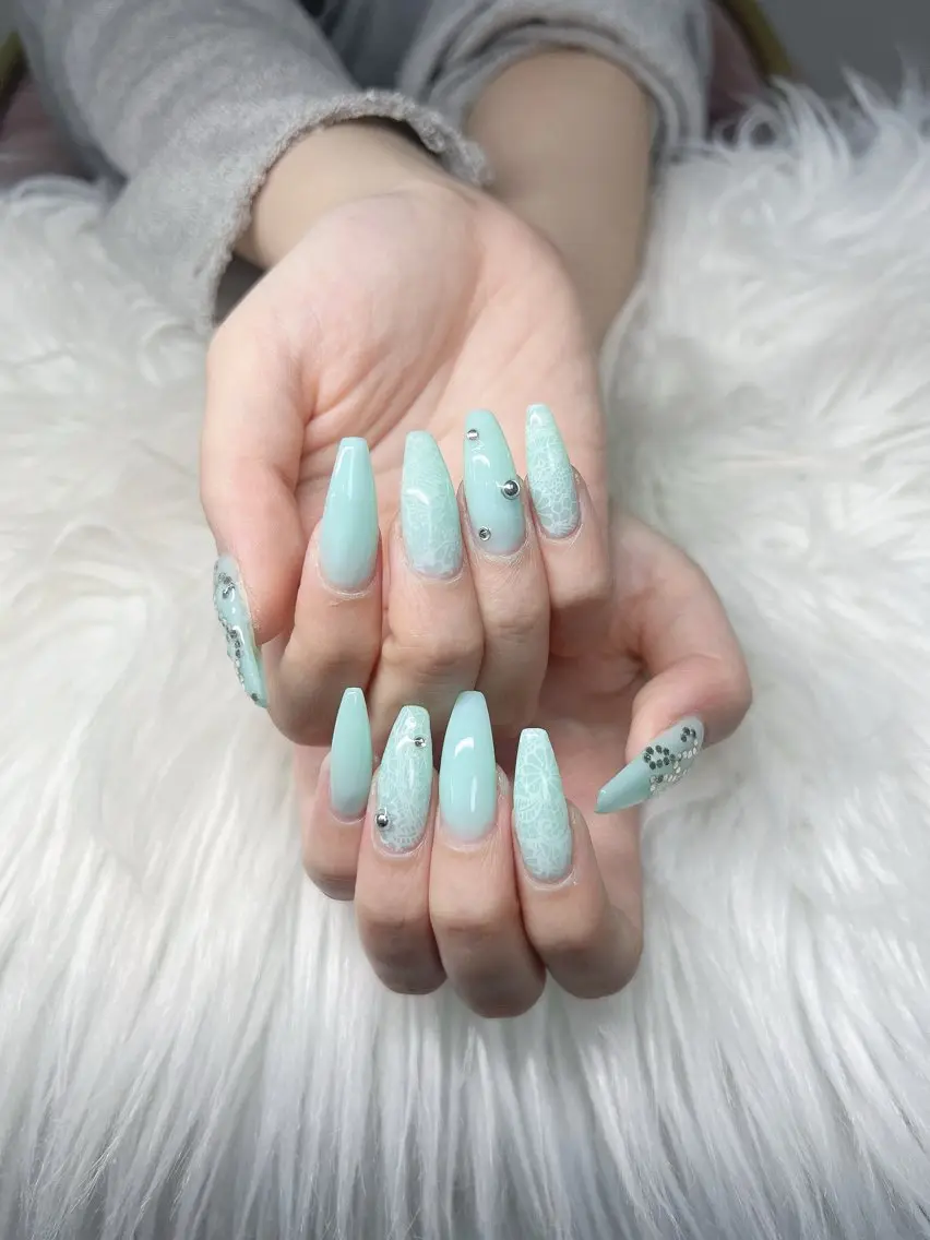 ネイル ハンドネイル Lee Nails チップ長さだし専門店のネイルデザイン