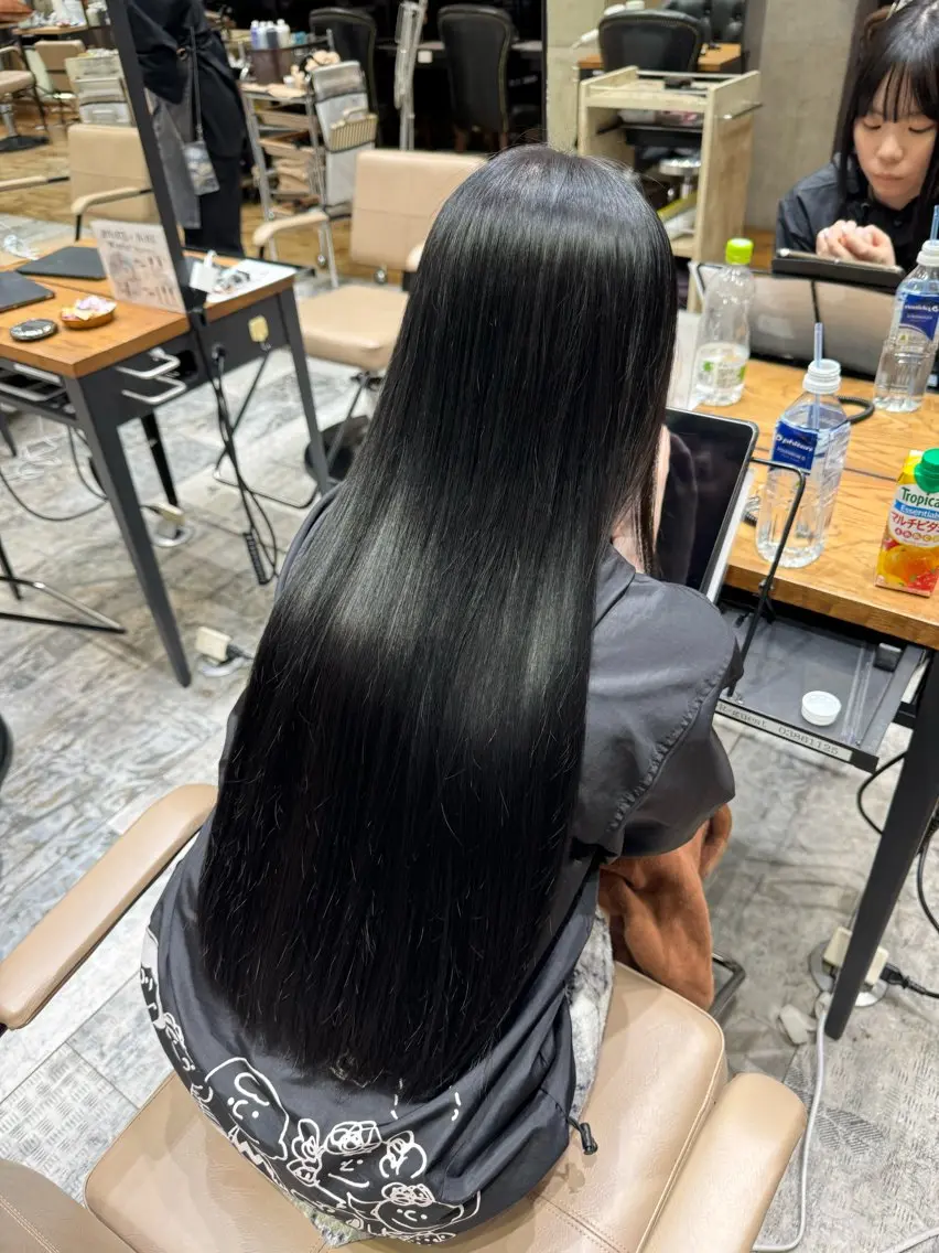 カラー 銀座/レイヤー 顔周りカット溝手優太のヘアスタイル