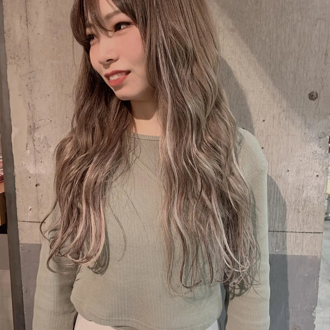 ロング シールエクステ エクステ ハイライト ロング kiyono ⭐︎ダブルカラーのヘアスタイル