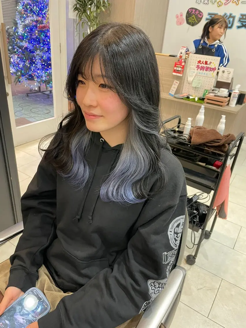 セミロング カラー ブリーチ グラデーションカラー ヘアカラー トリートメント Hikari 髪質改善🩵ᩚ🫧のヘアスタイル