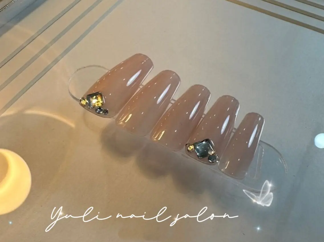 ネイル ハンドネイル 🎀YULI_ Nail 🎀新宿店のネイルデザイン
