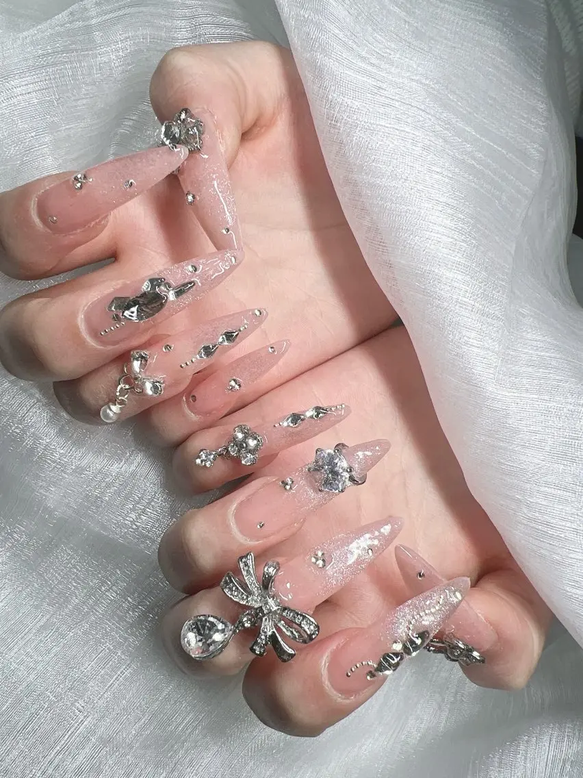 ネイル ハンドネイル Lee Nails チップ長さだし専門店のネイルデザイン