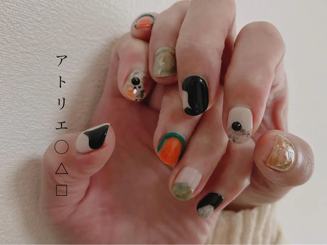 ネイル ニュアンスネイル ハンドネイル アトリエ ○△□のネイルデザイン