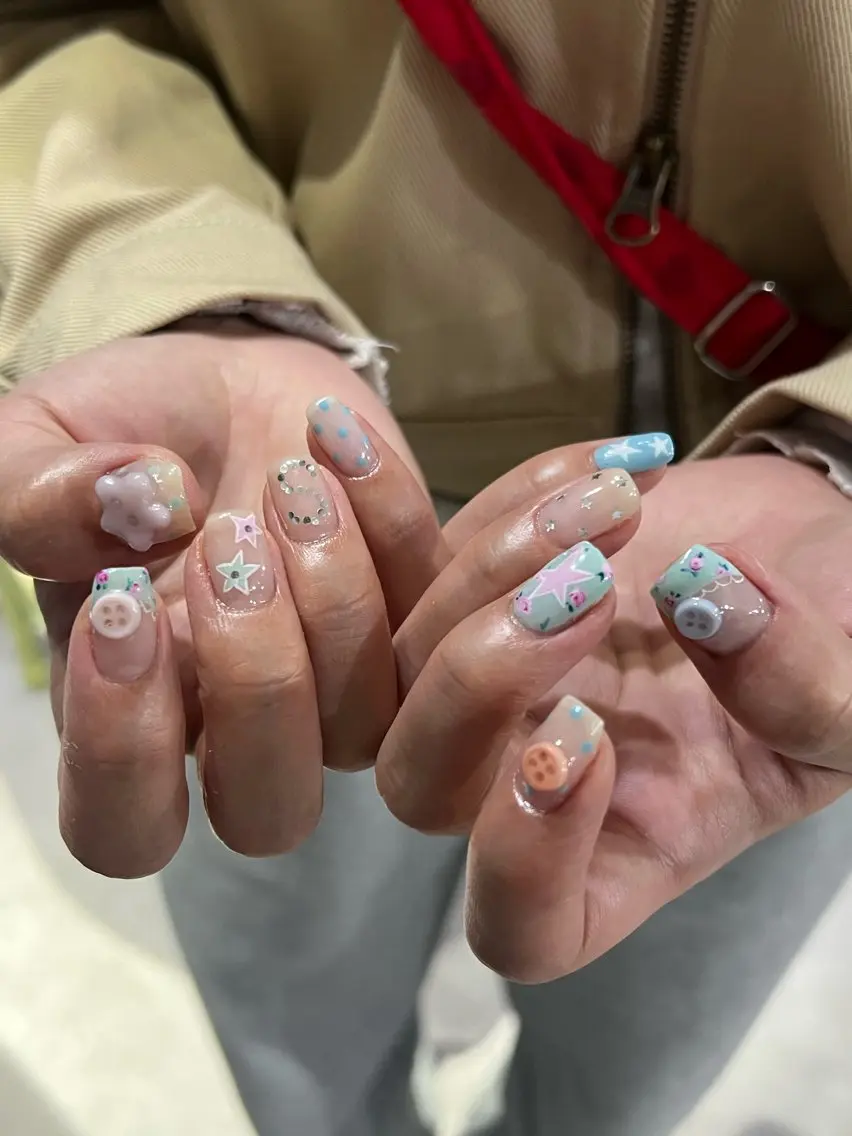 ネイル ハンドネイル Hata nail 🎀個性派ニュアンスのネイルデザイン