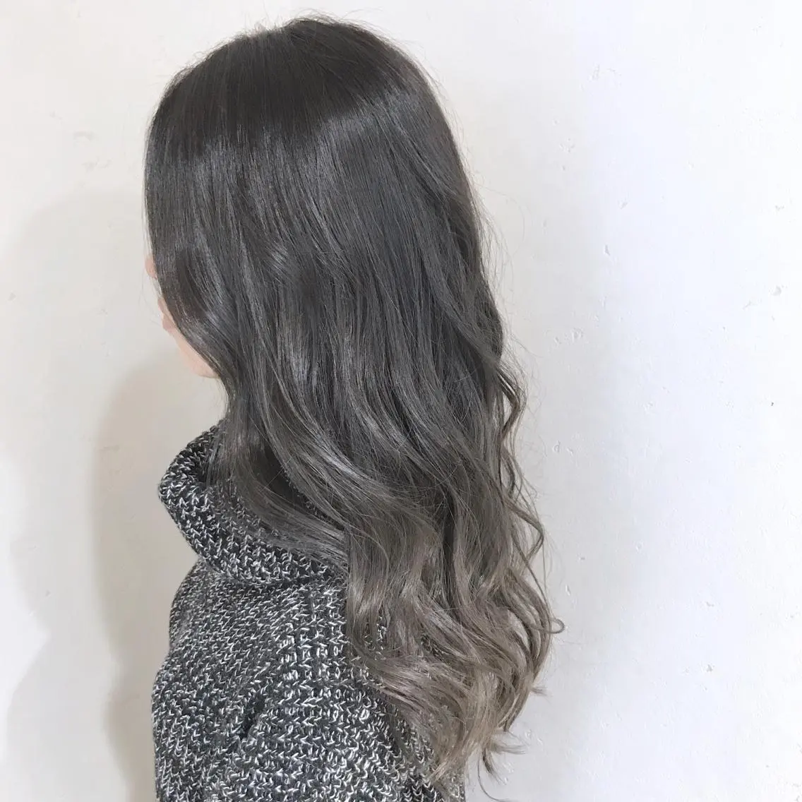 ロング カラー パーマ ヘアアレンジ アディクシーカラー グラデーションカラー グレージュ ヘアカラー トリートメント 縮毛矯正/美髪 髪質改善/石田幸輔のヘアスタイル