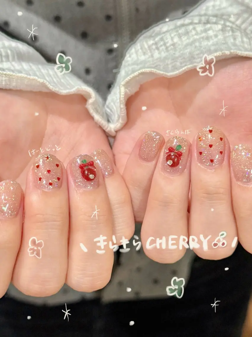 ネイル kanami 🍒⸝⋆のネイルデザイン