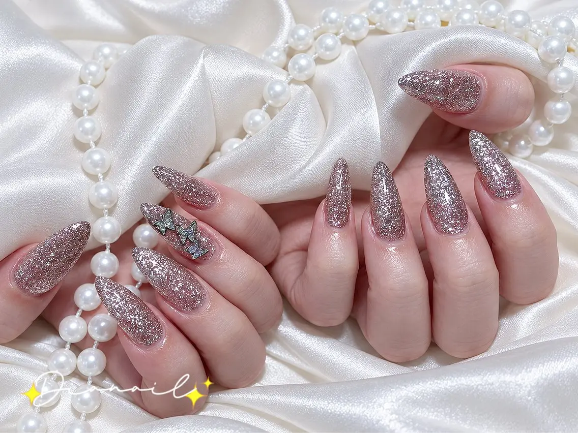 ネイル フットネイル 韓国ネイル レース マグネットネイル ニュアンスネイル ハンドネイル Dia nail サロンのネイルデザイン