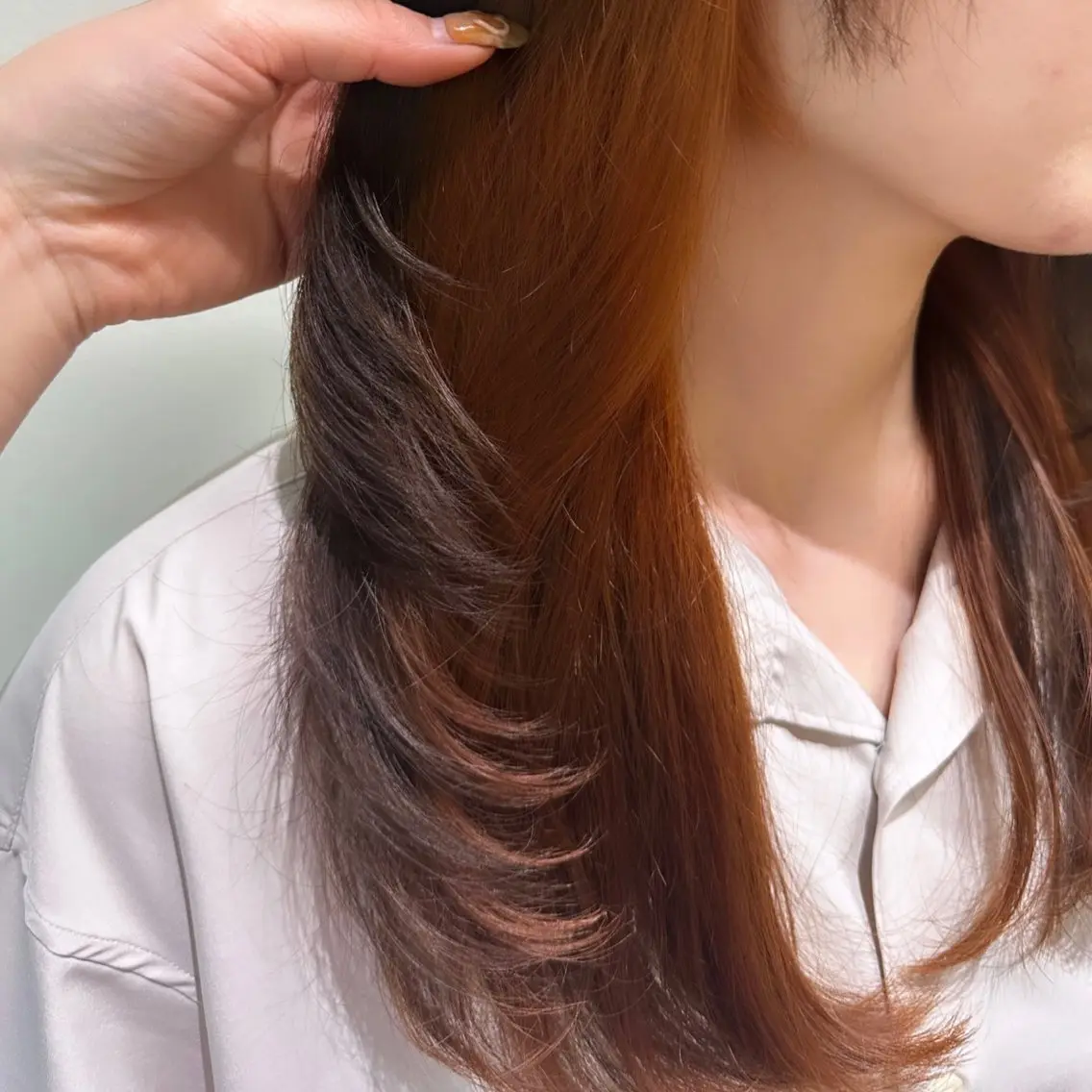 セミロング カラー ヘアアレンジ ブラウンカラー インナーカラー オレンジ オレンジブラウン 🇰🇷韓国スタイル レイヤー/ayanaのヘアスタイル