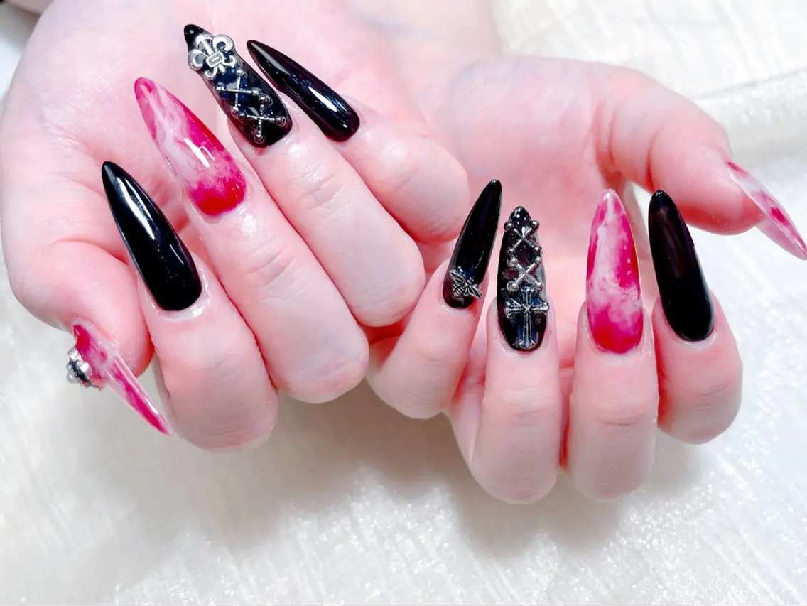 ネイル ハンドネイル 🎀ネイルサロン エクラYUI🎀のネイルデザイン