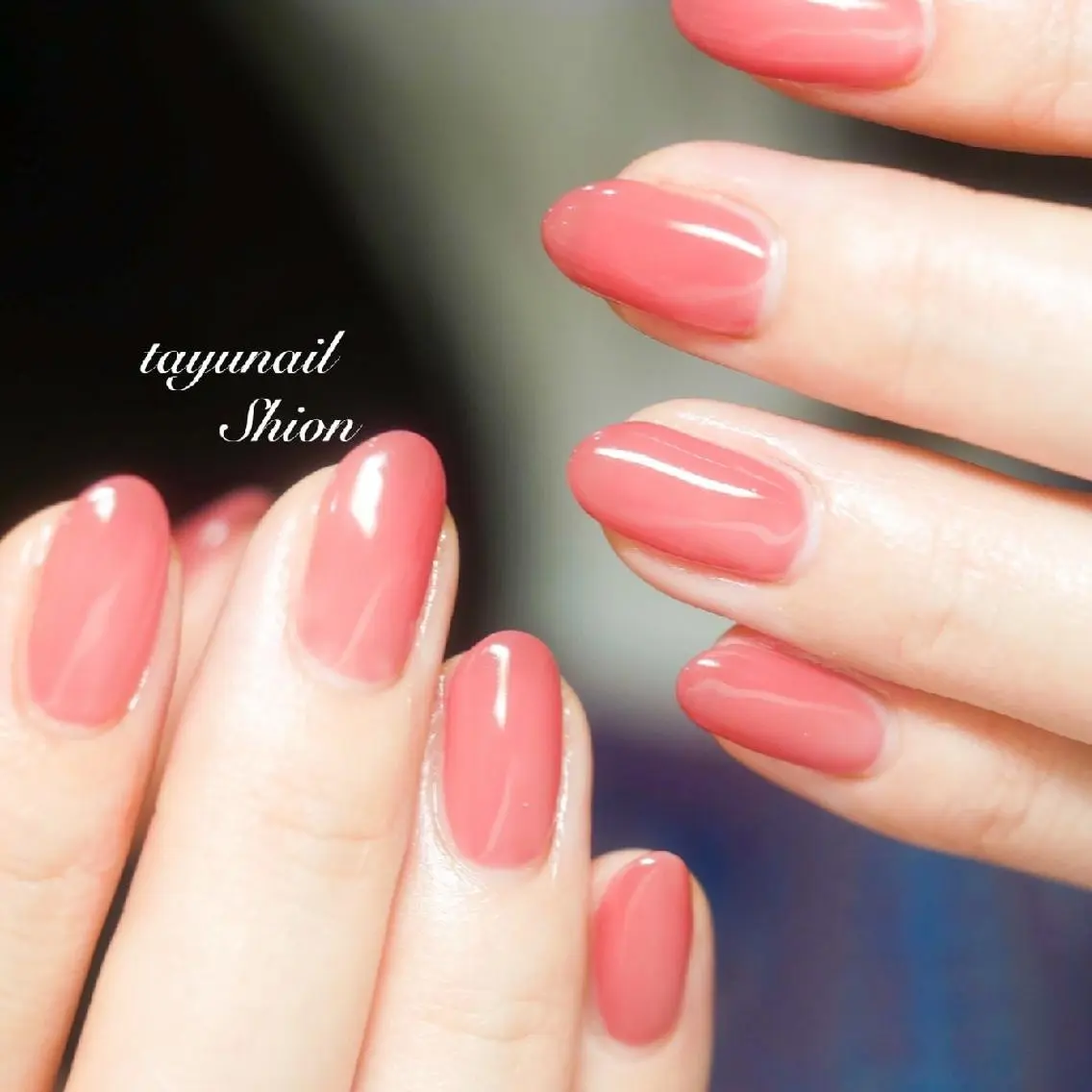 ネイル ブルー ジェルネイル ワンカラーネイル パラジェル 冬ネイル ハンドネイル ネイルサロン 【たゆnail】のネイルデザイン