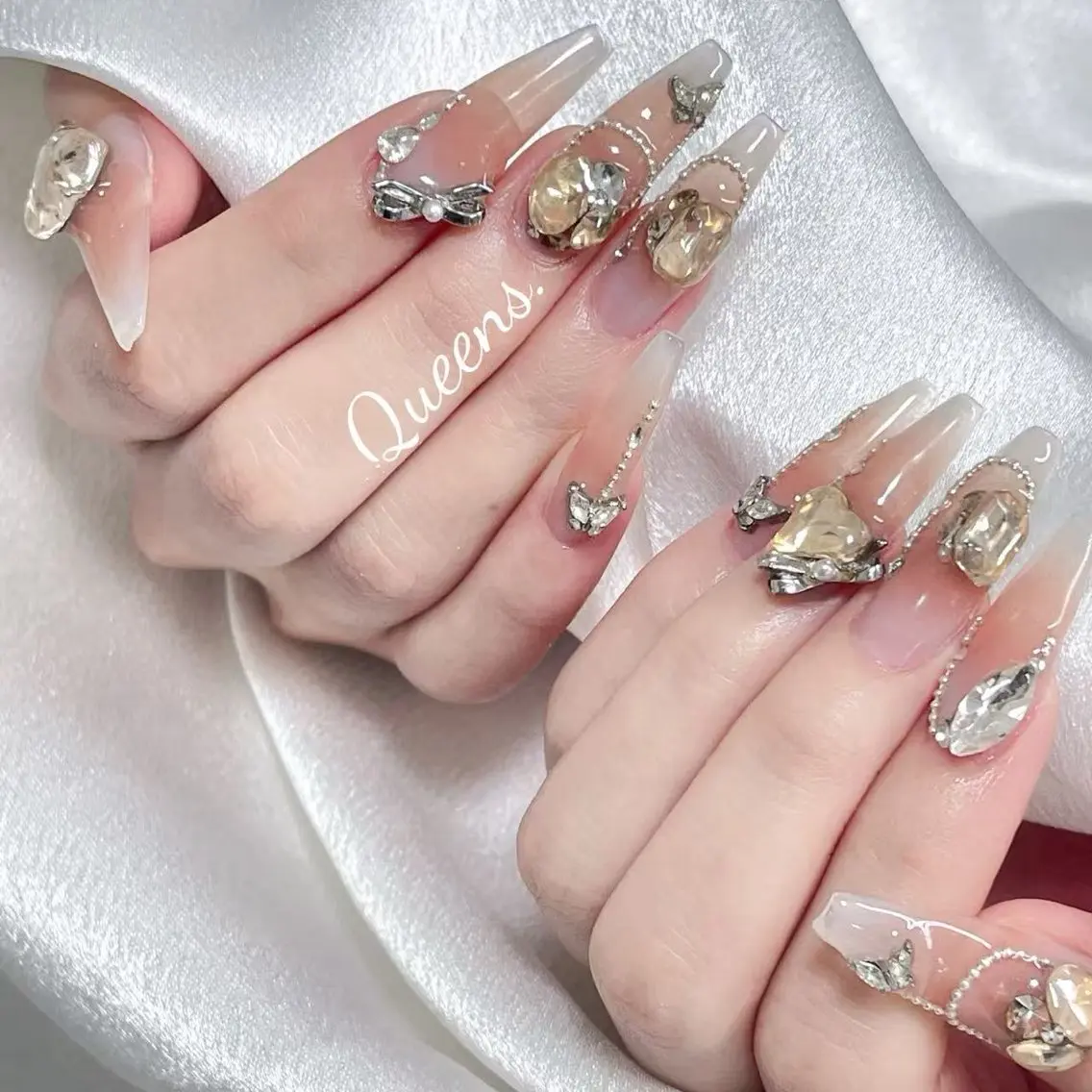 ネイル ハンドネイル Queens 新宿本店のネイルデザイン
