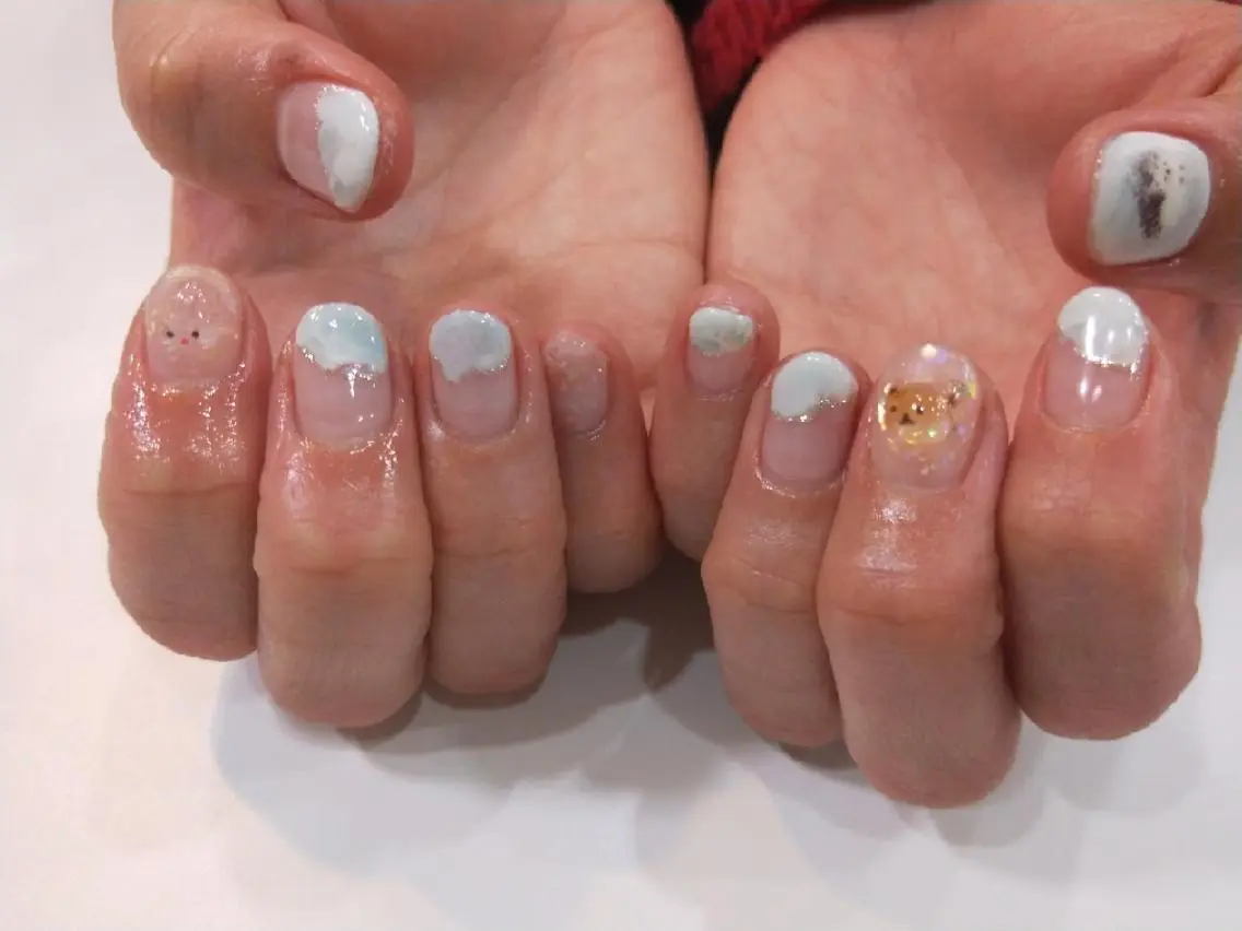 ネイル ハンドネイル ハンドケア はばすみれ🎀ﾈｲﾙ 光ﾌｪｲｼｬﾙ ﾍｱのネイルデザイン