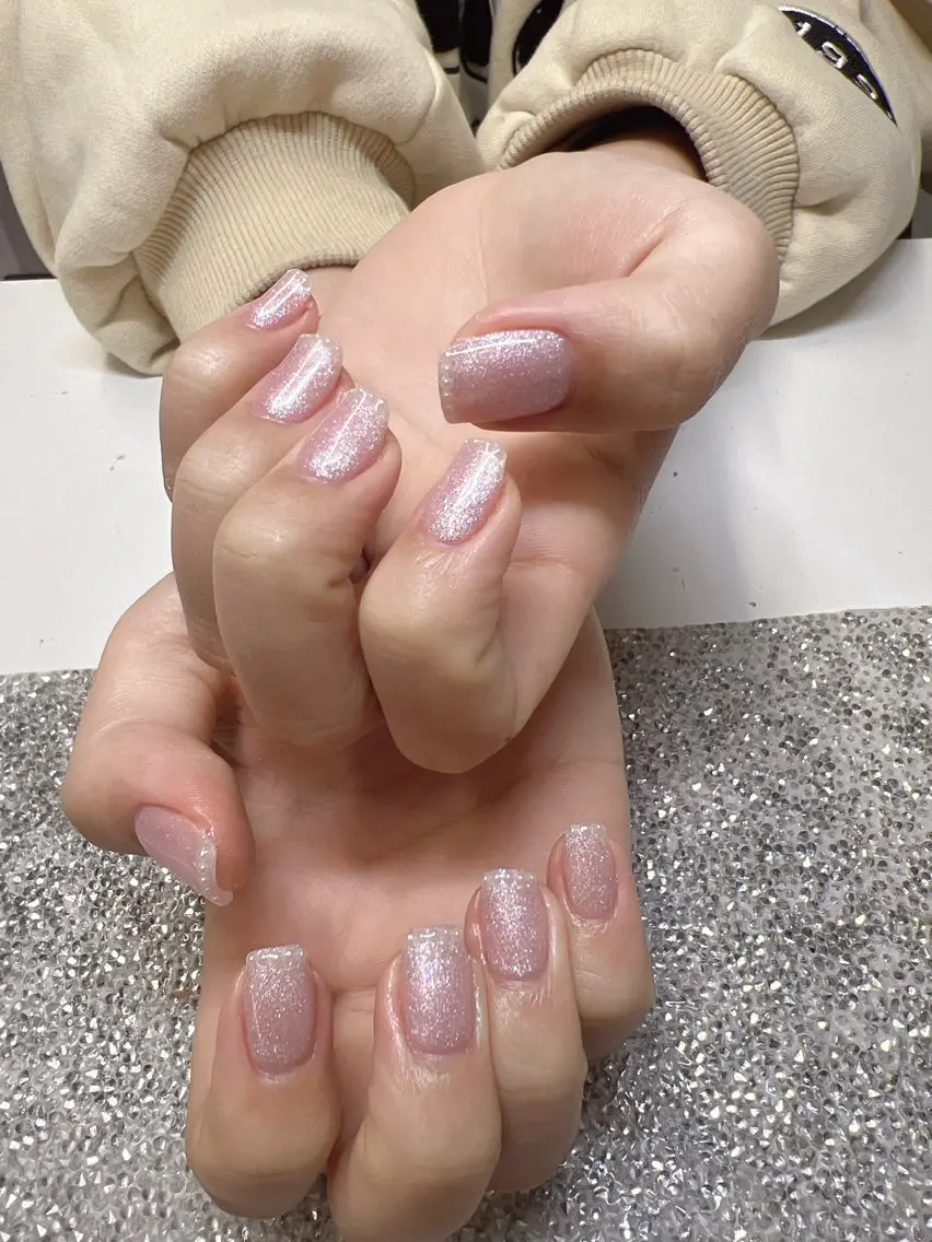 ネイル ガレンドウ 白澤 愛子のネイルデザイン