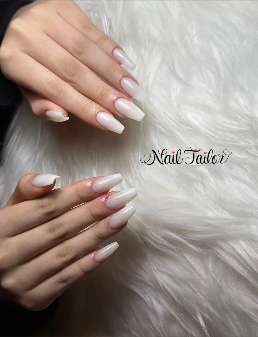 ネイル 長さ出し ワンカラーネイル スカルプネイル シンプルネイル ホワイト ハンドネイル NailTailor ネイルテイラーのネイルデザイン