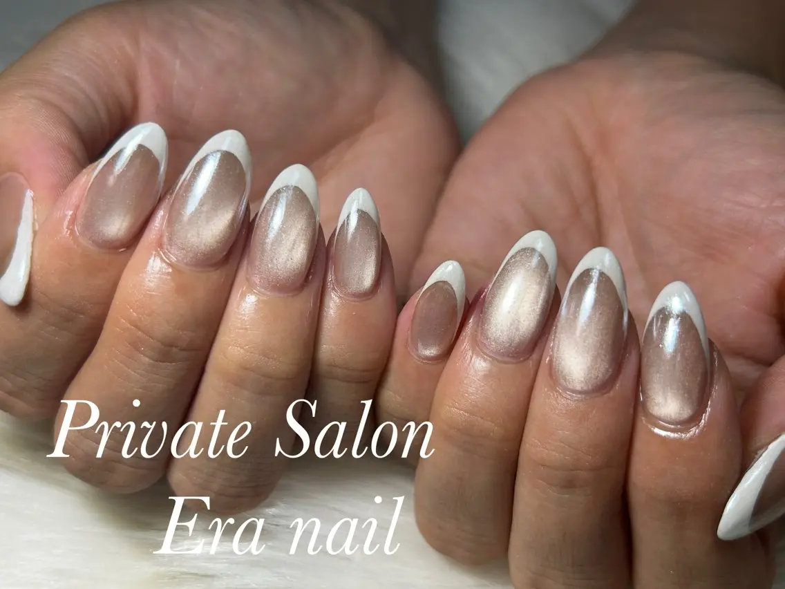 ネイル フレンチネイル マグネットネイル ミラーネイル ホワイト ハンドネイル Era nailのネイルデザイン