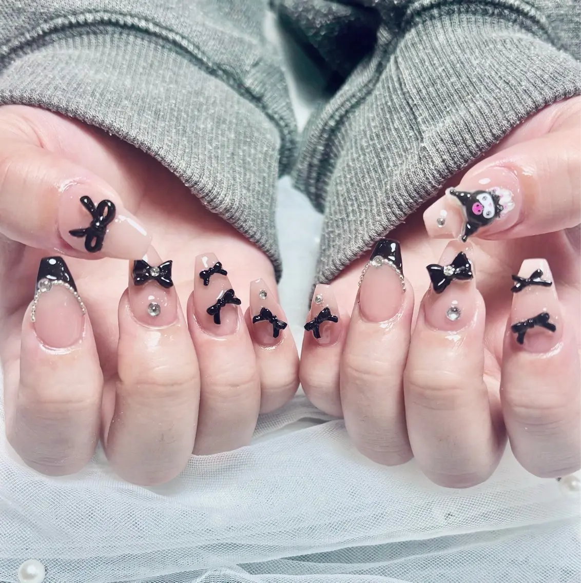 ネイル ハンドネイル moon nailsのネイルデザイン