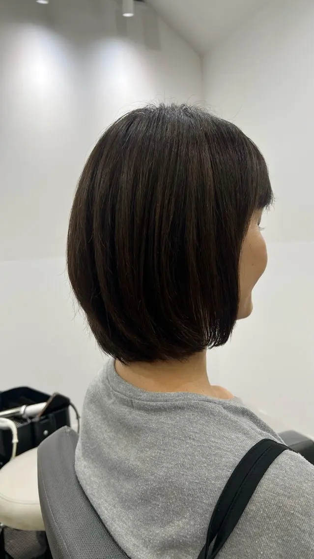 ショート ボブ 外ハネヘア 仲川 礼のヘアスタイル