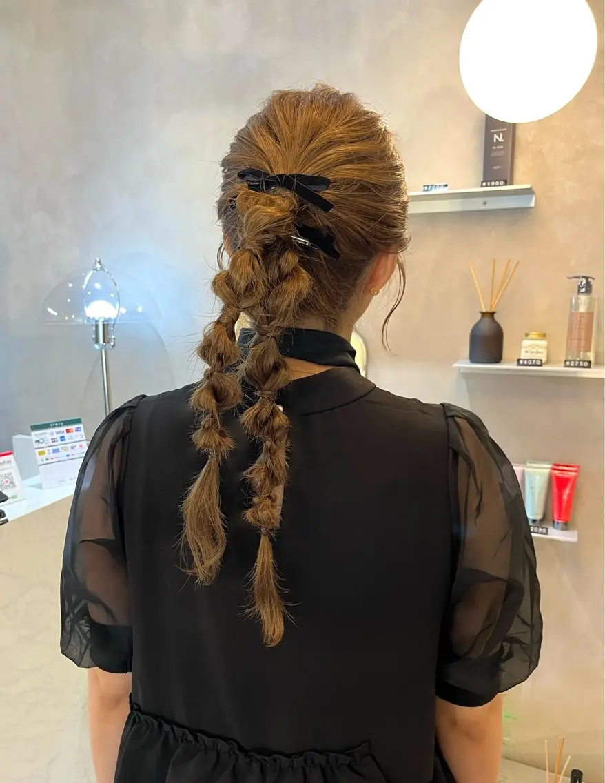 セミロング ヘアセット このか🕊️ベージュ /グレージュ/カットのヘアスタイル