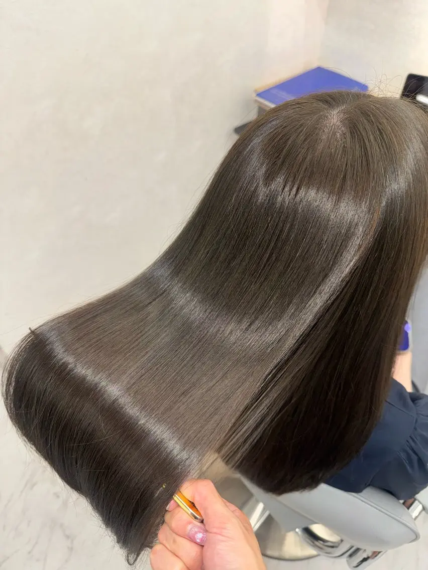 ロング カラー ブリーチ ダブルカラー ブリーチなしカラー カット ヘアカラー トリートメント ヘッドスパ 韓国/アイドルヘア 🎀みづきのヘアスタイル