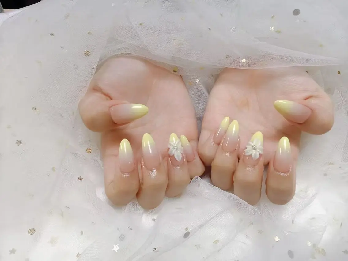 ネイル ジョリ kasumi🌹💅のネイルデザイン