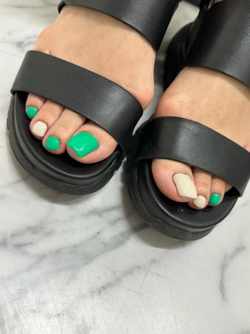 ネイル フットネイル I_p4ce 🍊あい🍊のネイルデザイン