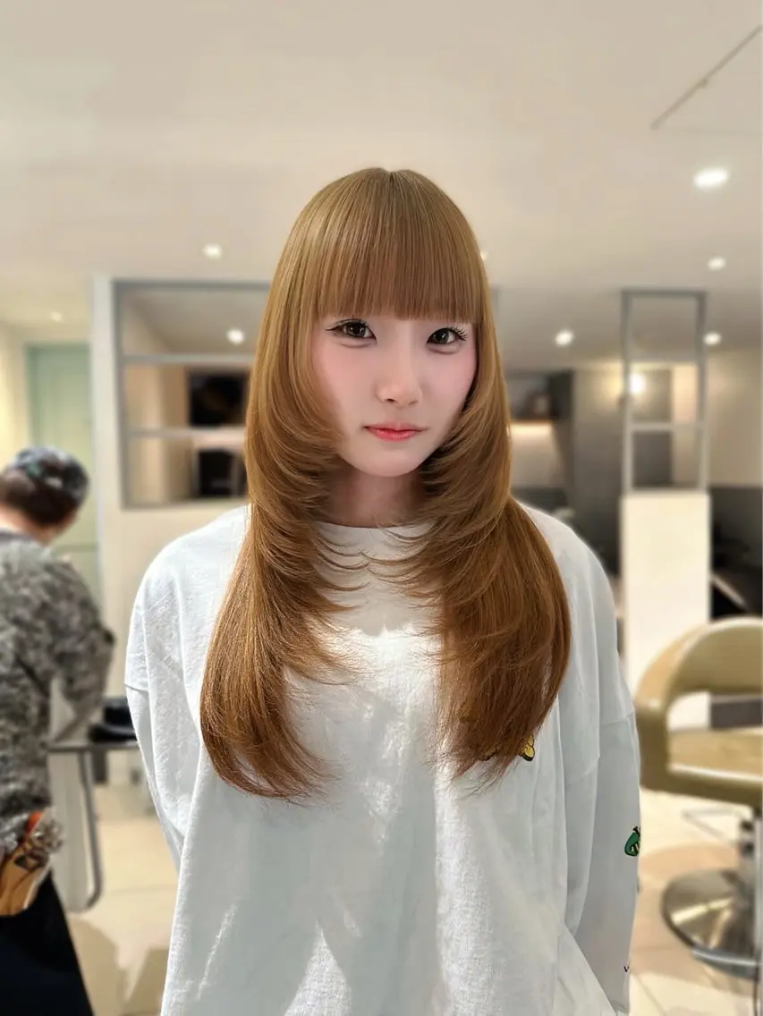 ロング カット 🎀LUNA🎀 レイヤーカット/艶髪のヘアスタイル