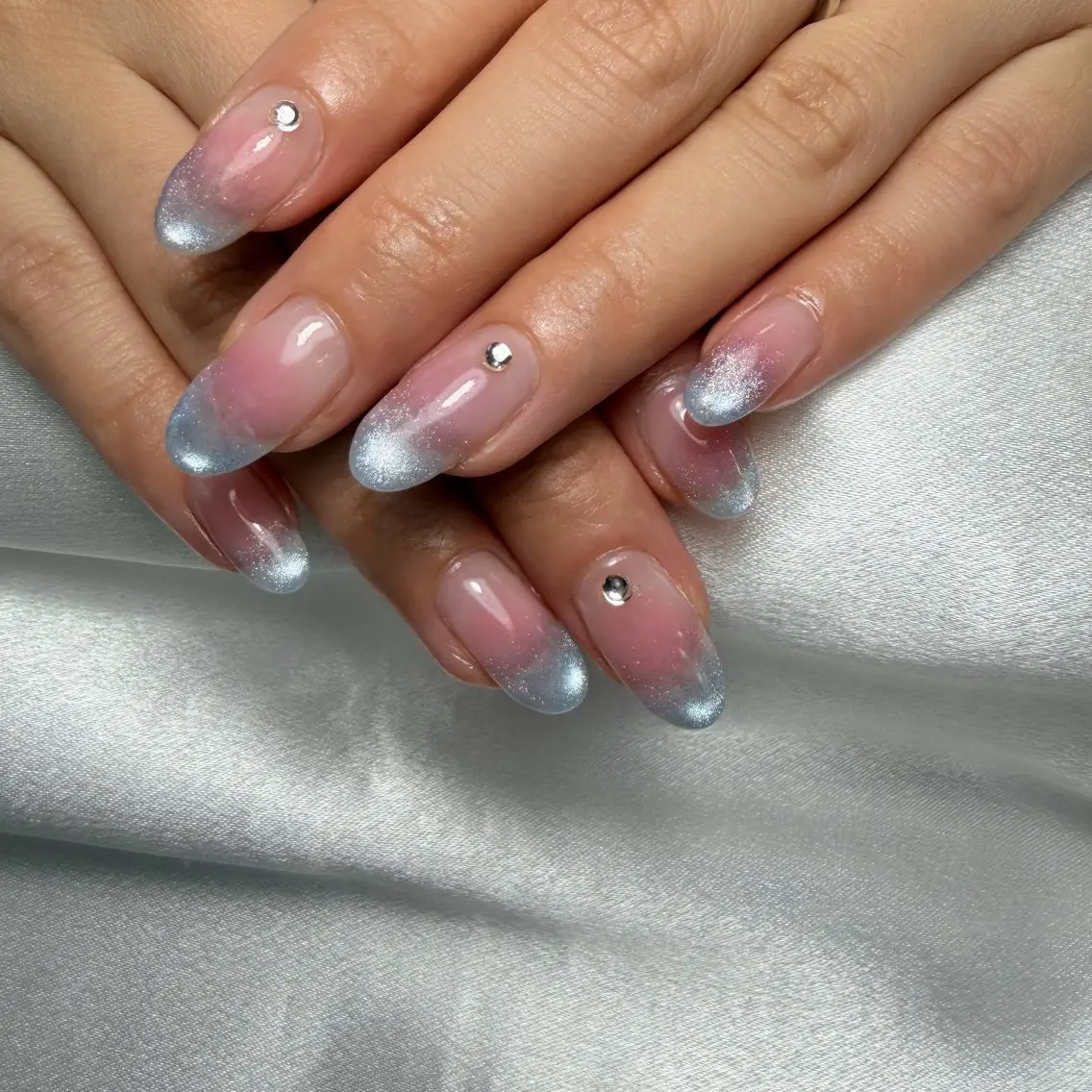 ネイル Lily me.のネイルデザイン