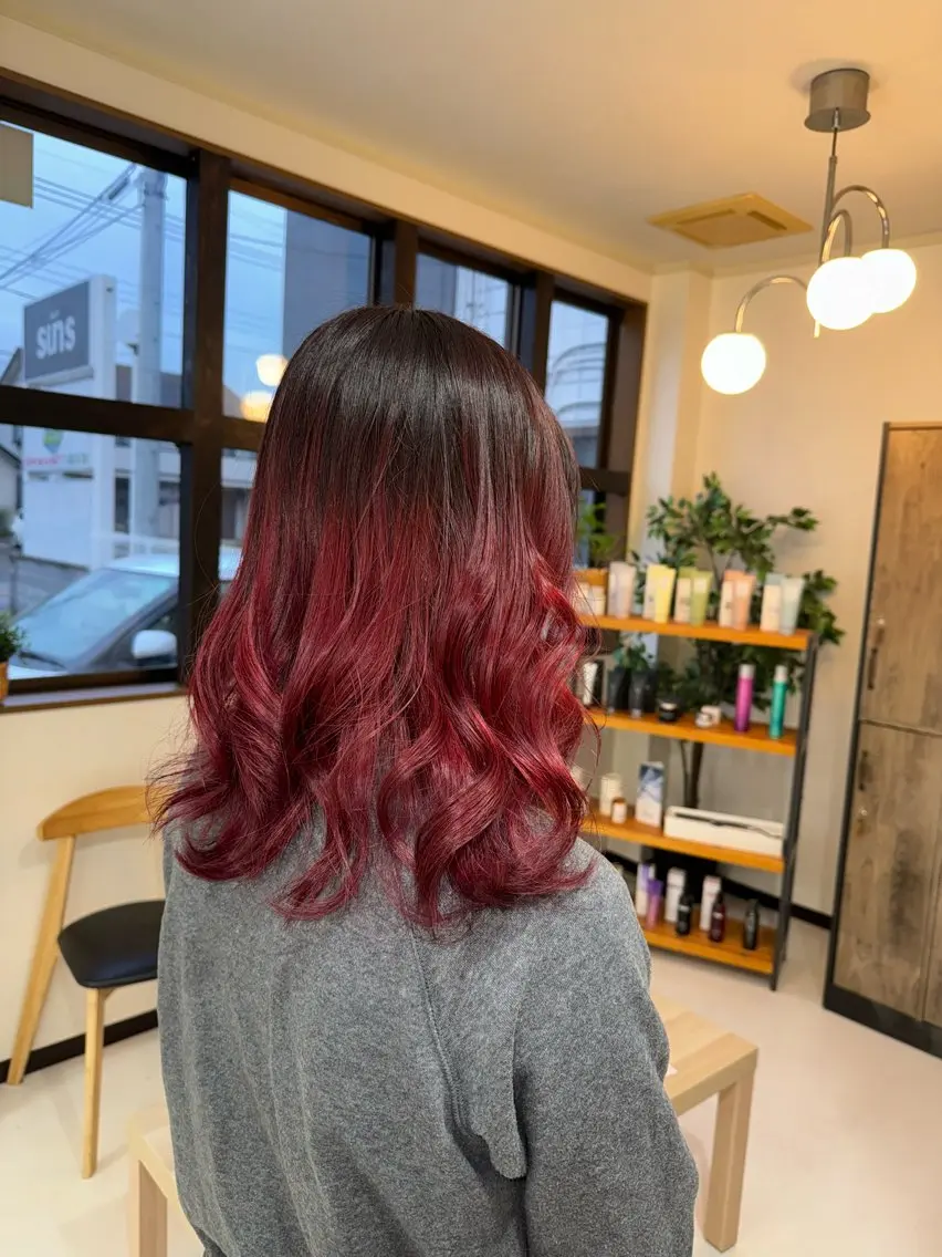 ミディアム ヘアカラー 手塚 麗のヘアスタイル