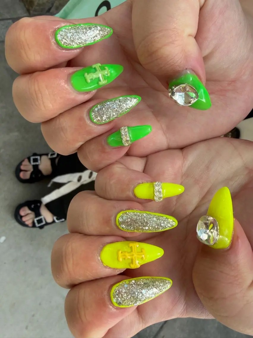 ネイル Harehi_ nailのネイルデザイン