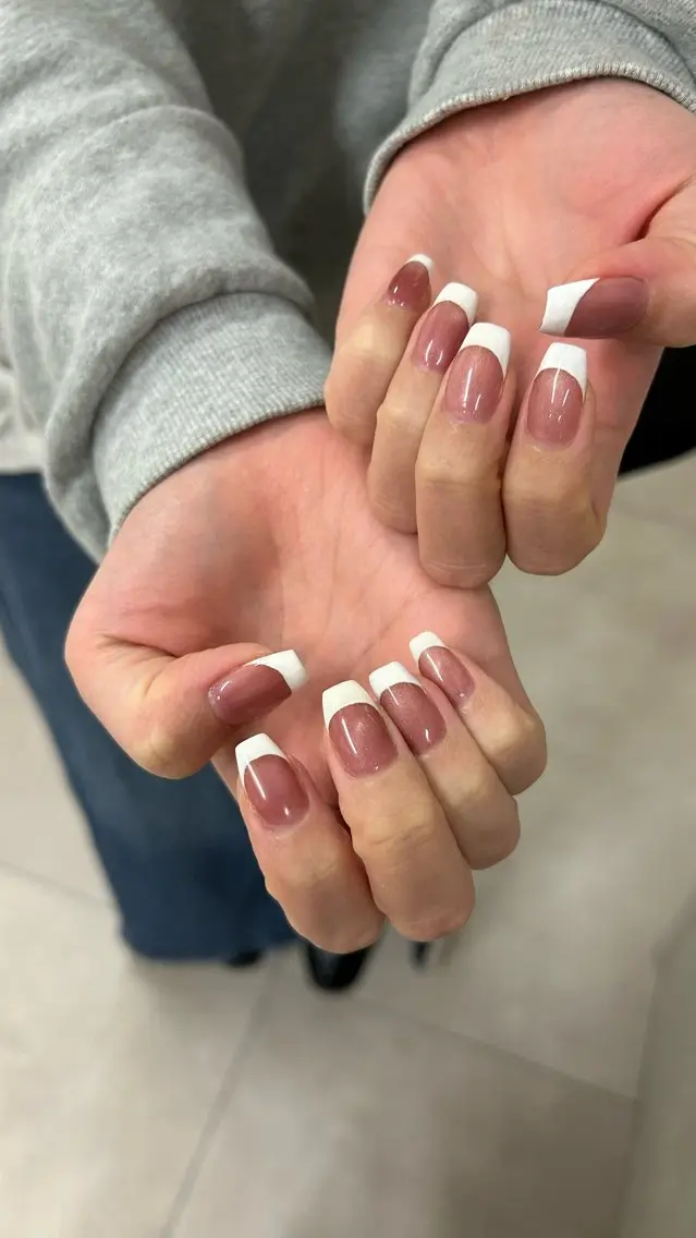 ネイル フレンチネイル プライベートサロン etelüのネイルデザイン