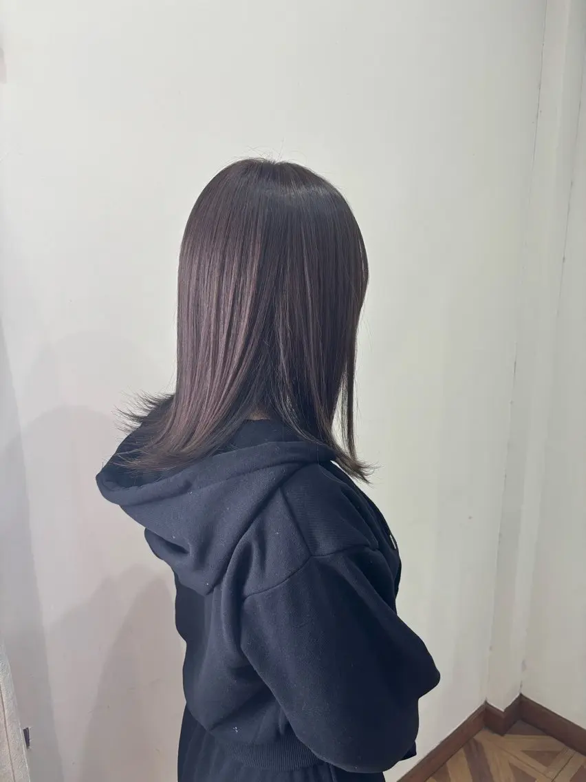 セミロング カラー ヘアカラー トリートメント 兼子莉彩 /暗髪🤎/暖色🍒のヘアスタイル