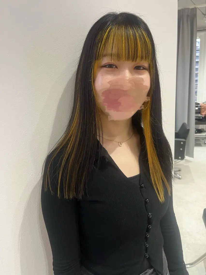 ロング カラー 谷 なづきのヘアスタイル