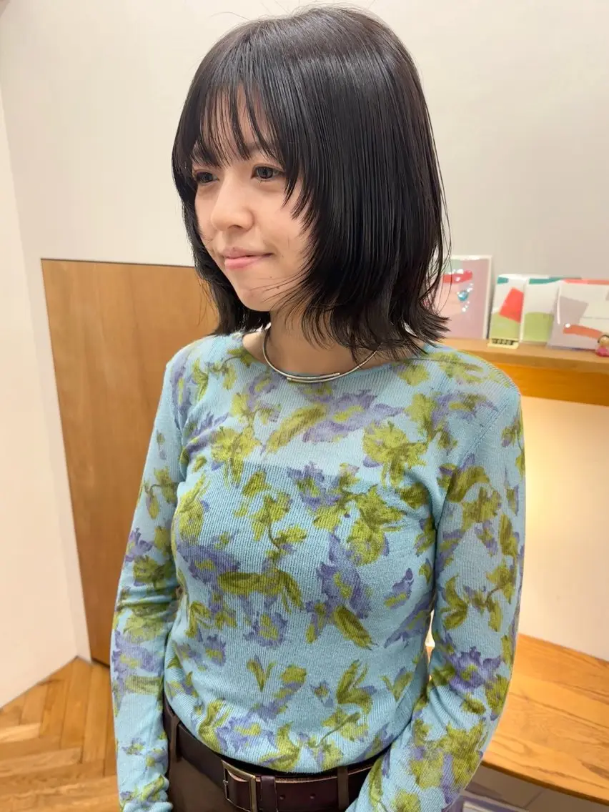 ショート カラー 顔周りカット カット ヘアカラー トリートメント 美空🐇 レイヤー / 透明感カラー🩰のヘアスタイル